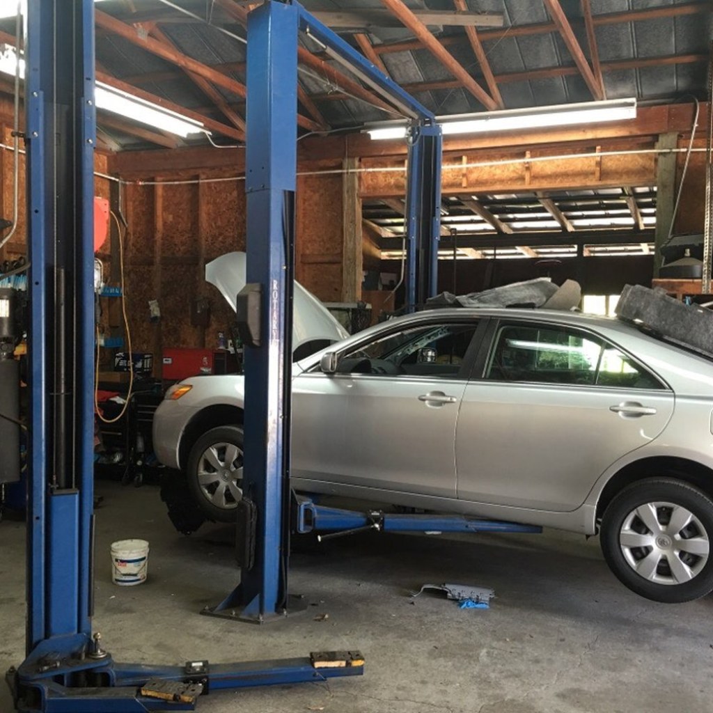Picture of: THE BEST  Auto Repair near Tampa, FL  – Last Updated July
